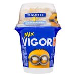 Iogurte-Integral-Fruta-com-Cereais-Meu-Malvado-Favorito-Vigor-165g